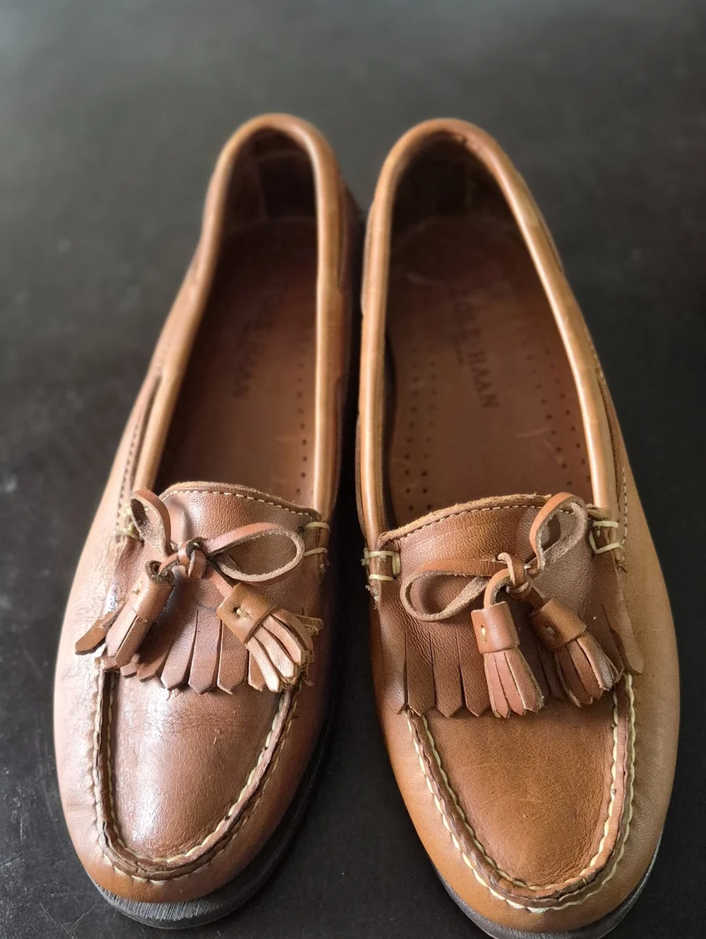 COLE HAAN LADIES VTG Cognac Brown Shall Bow Tie oak leather tassel mock loafers